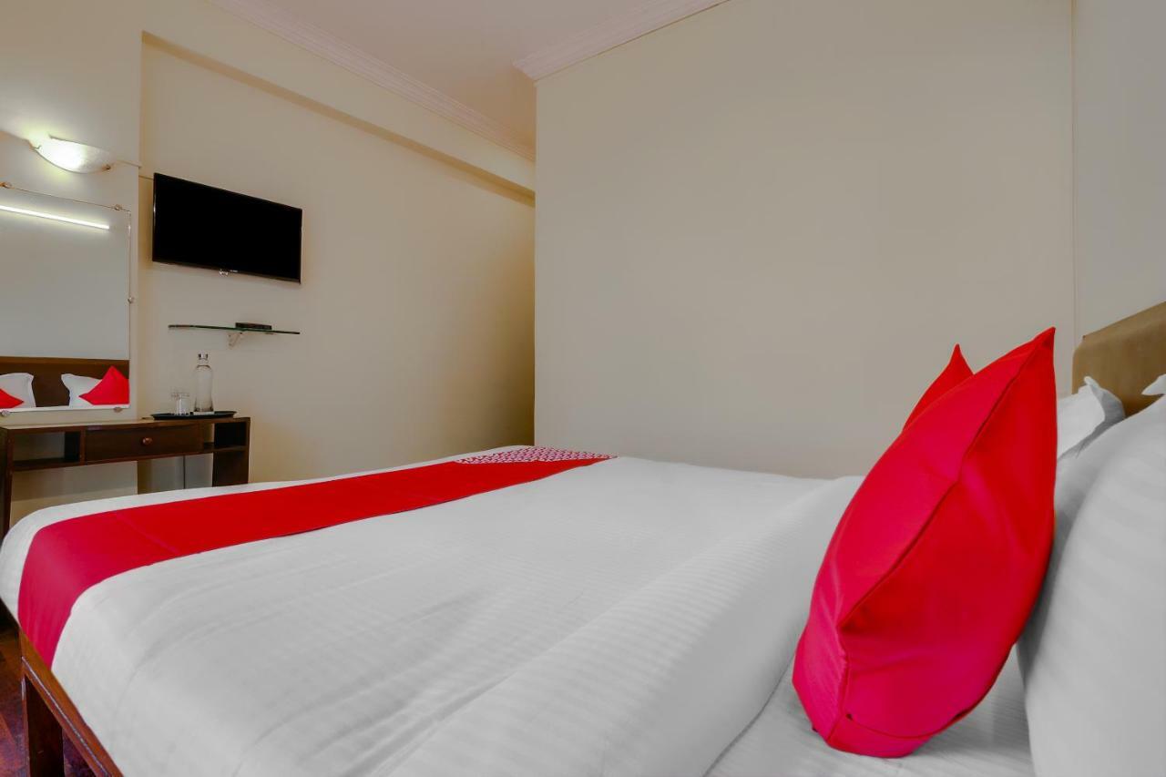 Collection O 45765 Xavier Beach Resort 坎多林 外观 照片
