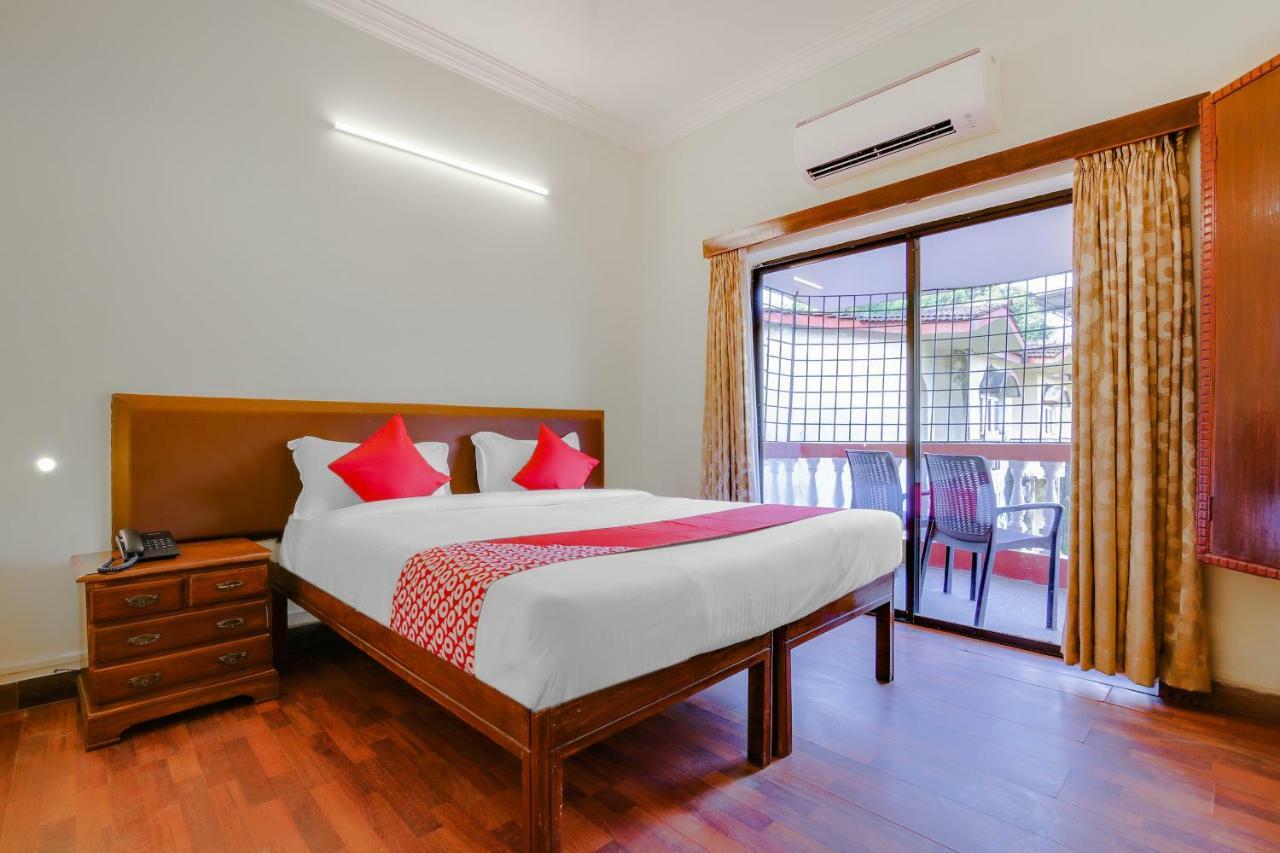 Collection O 45765 Xavier Beach Resort 坎多林 外观 照片